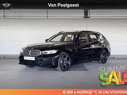 Black sapphiremetallic Gebruikt 2024 BMW 330e Comfort Edition Stationwagen | € 59.900 (Duur)