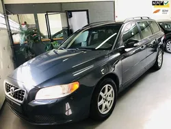 Grijs Gebruikt 2010 Volvo V70 Stationwagen | € 9.750 (Iets duurder)