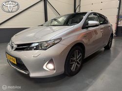 Grijs Gebruikt 2015 Toyota Auris Hybrid Hatchback | € 8.950 (Eerlijke prijs)