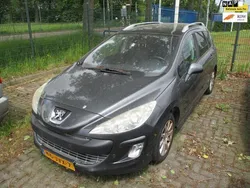 Grijs, metallic lak Gebruikt 2009 Peugeot 308 Stationwagen | € 1.750 (Eerlijke prijs)