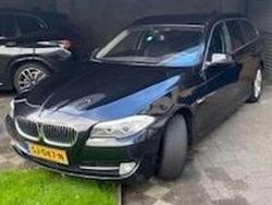 Zwart Gebruikt 2013 BMW 520 Executive Stationwagen | € 8.500 (Goede deal)