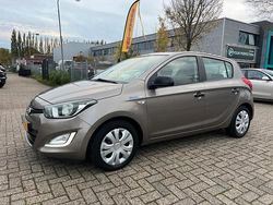 Bruin Gebruikt 2012 Hyundai i20 Edition Hatchback | € 2.950 (Goede deal)