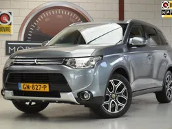 Grijs Gebruikt 2015 Mitsubishi Outlander Edition SUV | € 14.880 (Eerlijke prijs)