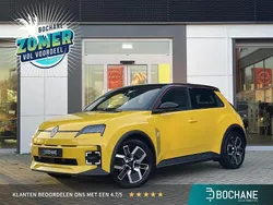 Geel Gebruikt 2024 Renault R5 Iconic Hatchback | € 32.695 (Duur)