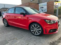 Rood Gebruikt 2014 Audi A1 Sportback Admired Hatchback | € 8.150 (Super prijs)