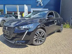 Zwart Gebruikt 2022 Peugeot 208 Allure Hatchback | € 17.440 (Eerlijke prijs)
