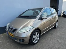 Beige Gebruikt 2005 Mercedes A170 Avantgarde MPV | € 3.450 (Eerlijke prijs)