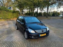 Gebruikt 2006 Mercedes B200 MPV | € 2.999 (Super prijs)