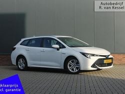 Wit Gebruikt 2020 Toyota Corolla Active Stationwagen | € 20.990 (Goede deal)