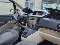 Gebruikt 2004 Lancia Musa MPV | € 350