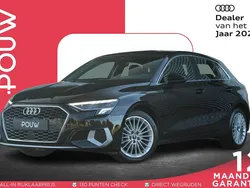 Zwart Gebruikt 2022 Audi A3 Sportback Advanced Hatchback | € 26.950 (Eerlijke prijs)
