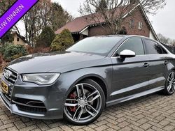 Grijs Gebruikt 2015 Audi A3 Sedan | € 28.995 (Duur)