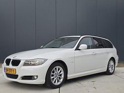 Wit Gebruikt 2010 BMW 320 Stationwagen | € 6.999 (Eerlijke prijs)