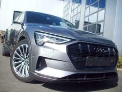 Grijs Gebruikt 2019 Audi e-tron S-Line SUV | € 69.500