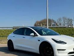 Wit Gebruikt 2019 Tesla Model 3 Sedan | € 19.150 (Eerlijke prijs)