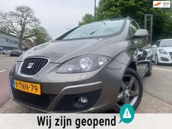 Grijs Gebruikt 2014 Seat Altea XL I-Tech MPV | € 4.995 (Super prijs)