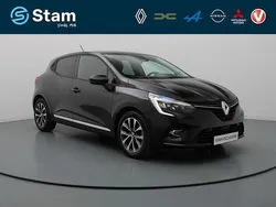 Zwart metallic Gebruikt 2020 Renault Clio V Zen Hatchback | € 13.990 (Eerlijke prijs)