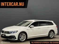 Wit, metallic lak Gebruikt 2020 VW Passat Business Stationwagen | € 24.500 (Eerlijke prijs)