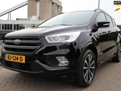 Zwart Gebruikt 2018 Ford Kuga ST-Line SUV | € 16.750 (Eerlijke prijs)