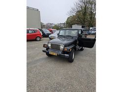 Zwart Gebruikt 1999 Jeep Wrangler Sahara SUV | € 14.500