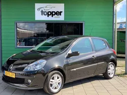 Zwart Gebruikt 2006 Renault Clio II Expression Hatchback | € 2.445 (Eerlijke prijs)