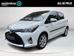 Wit Gebruikt 2015 Toyota Yaris Hatchback | € 13.449 (Iets duurder)