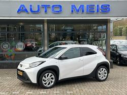 Wit Gebruikt 2025 Toyota Aygo Pulse Hatchback | € 16.995 (Goede deal)
