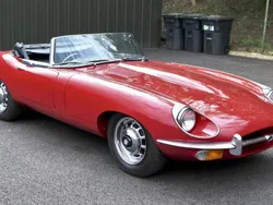 Rood Gebruikt 1970 Jaguar E-Type Cabriolet | € 143.386