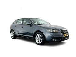 Grijs (metallic) Gebruikt 2008 Audi A3 Sportback Attraction Hatchback | € 2.245 (Super prijs)