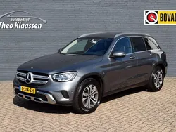 Grijs, metallic lak Gebruikt 2019 Mercedes GLC200 Business SUV | € 34.950 (Eerlijke prijs)