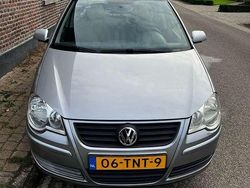 Grijs Gebruikt 2008 VW Polo Trendline Hatchback | € 3.650 (Eerlijke prijs)