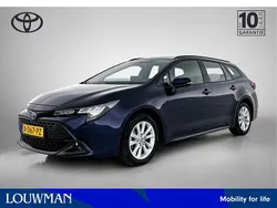 Blauw Gebruikt 2024 Toyota Corolla Hybrid Active Stationwagen | € 29.450