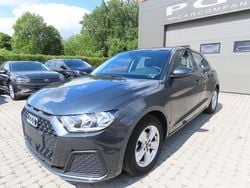 Grijs Gebruikt 2021 Audi A1 Hatchback | € 13.310 (Super prijs)
