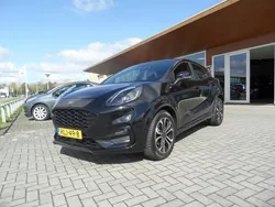 Zwart Gebruikt 2023 Ford Puma ST-Line SUV | € 20.750 (Eerlijke prijs)