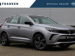 Zilver, metallic lak Gebruikt 2024 Opel Grandland X Elegance SUV | € 26.450 (Eerlijke prijs)