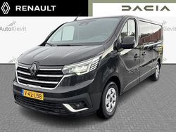 Zwart Gebruikt 2024 Renault Trafic MPV | € 29.950 (Iets duurder)