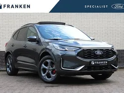 Grijs, metallic lak Gebruikt 2025 Ford Kuga ST-Line X SUV | € 45.400 (Goede deal)