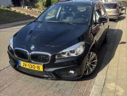 Zwart Gebruikt 2016 BMW 225 Active Tourer iPerformance MPV | € 12.300 (Eerlijke prijs)