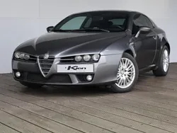 Grijs, metallic lak Gebruikt 2010 Alfa Romeo Brera Coupé | € 15.000