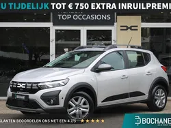 Grijs Gebruikt 2023 Dacia Sandero Expression Hatchback | € 22.745 (Eerlijke prijs)
