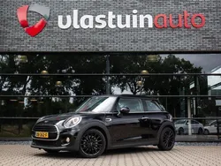 Zwart Gebruikt 2018 Mini Cooper Hatchback | € 13.950 (Goede deal)