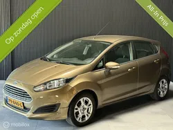 Bruin Gebruikt 2013 Ford Fiesta Titanium Hatchback | € 5.799 (Goede deal)