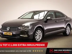 Grijs Gebruikt 2019 VW Passat Comfortline Sedan | € 23.245 (Goede deal)