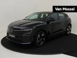 Zwart Gebruikt 2023 Renault Mégane Evolution Hatchback | € 24.930 (Super prijs)