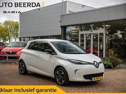 Wit Gebruikt 2018 Renault Zoe LIMITED Hatchback | € 7.850 (Eerlijke prijs)