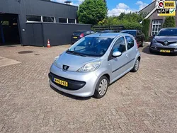 Grijs Gebruikt 2008 Peugeot 107 Hatchback | € 2.795 (Eerlijke prijs)