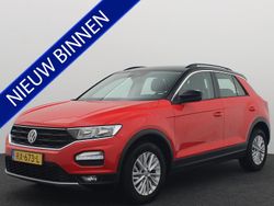 Rood Gebruikt 2018 VW T-Roc Style SUV | € 17.283 (Eerlijke prijs)