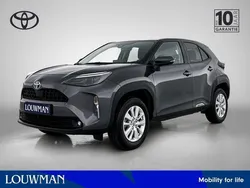 Grijs Gebruikt 2024 Toyota Yaris Cross Active SUV | € 27.950 (Goede deal)
