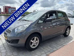Grijs, metallic lak Gebruikt 2010 Kia Venga Hatchback | € 3.950 (Goede deal)