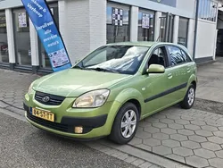 Groen Gebruikt 2006 Kia Rio Hatchback | € 1.999 (Eerlijke prijs)